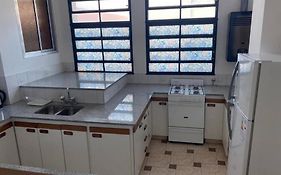 Alojamiento Del Carril Departamento Completo